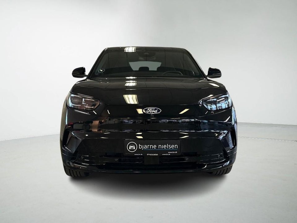 Ford Capri 82 Select Extended Range 5d