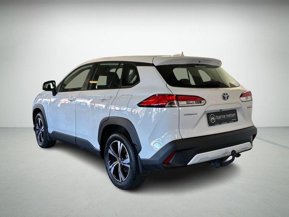 Toyota Corolla Cross 2,0 Hybrid Active CVT 5d
