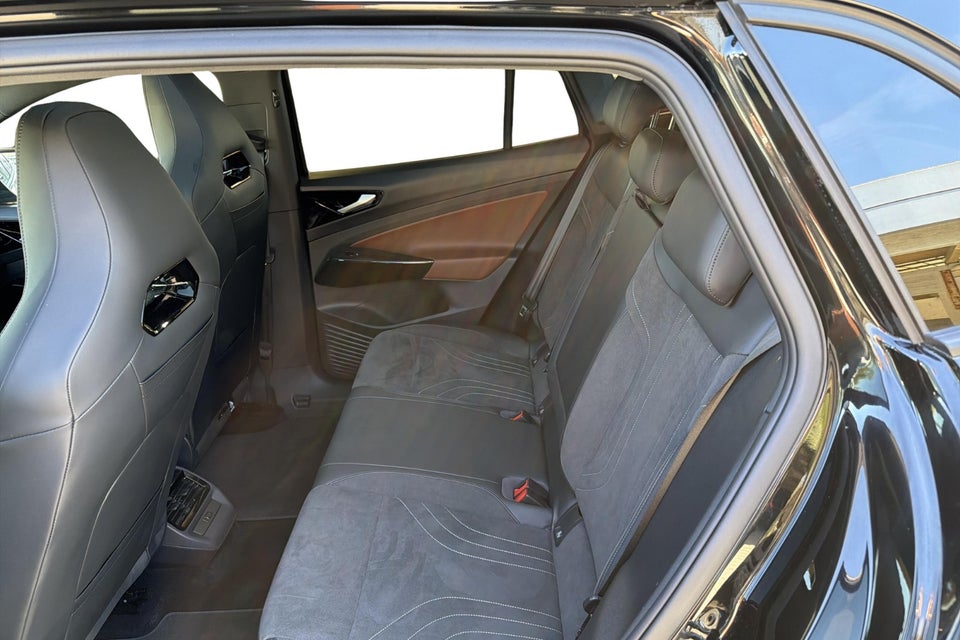 VW ID.4 77 Style+ 5d