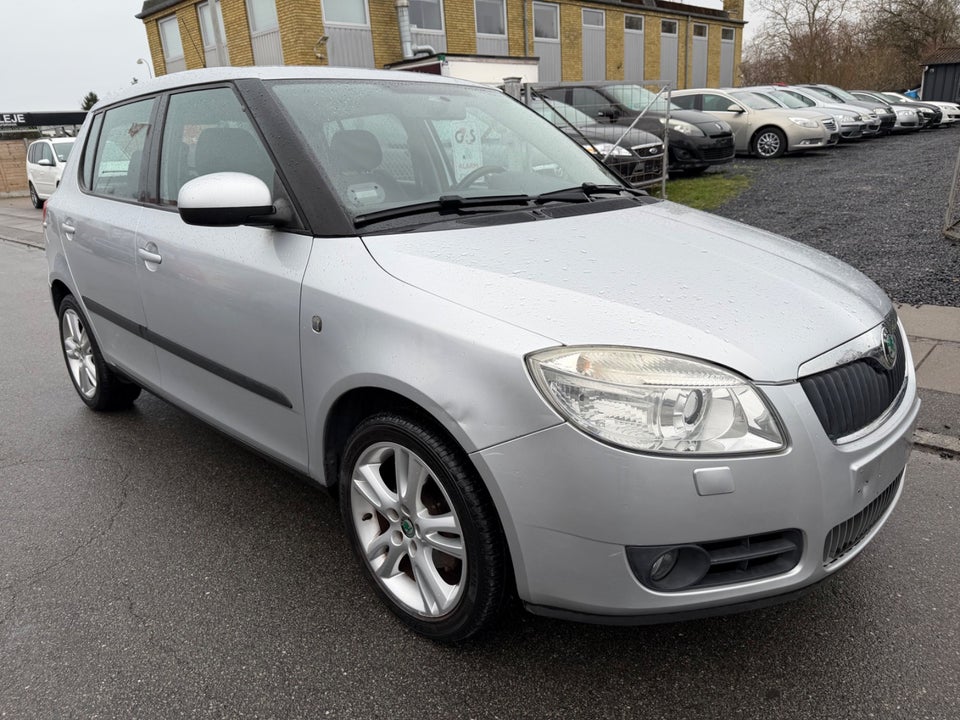 Skoda Fabia 1,2 12V Elegance 5d