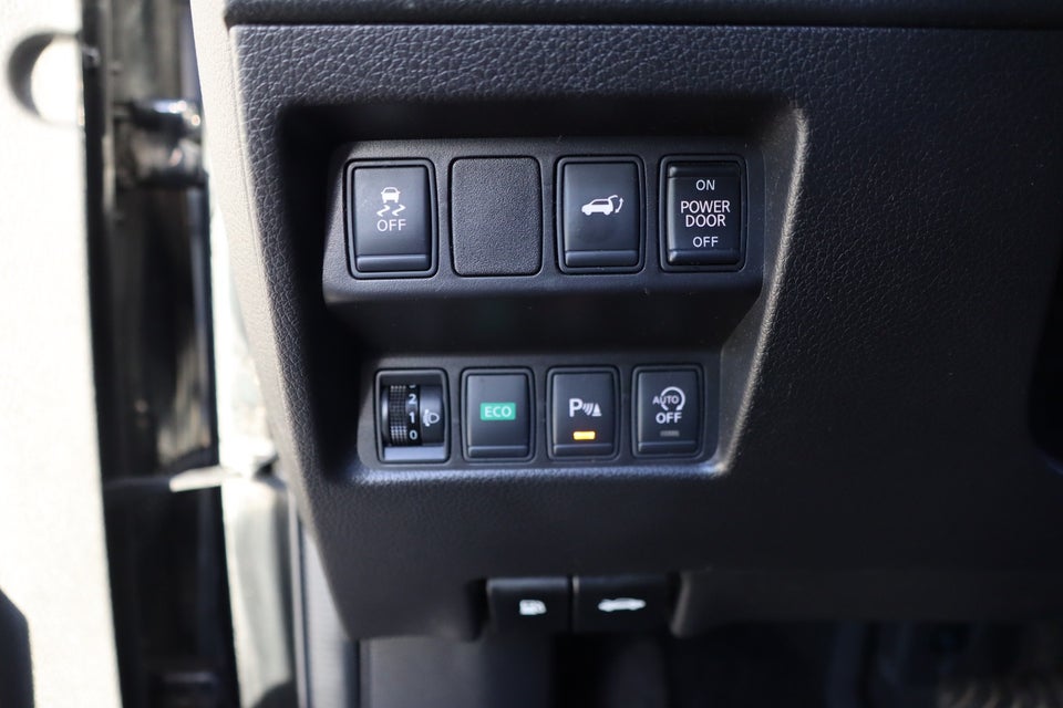 Nissan X-Trail 1,6 dCi 130 N-Connecta X-tr. 5d