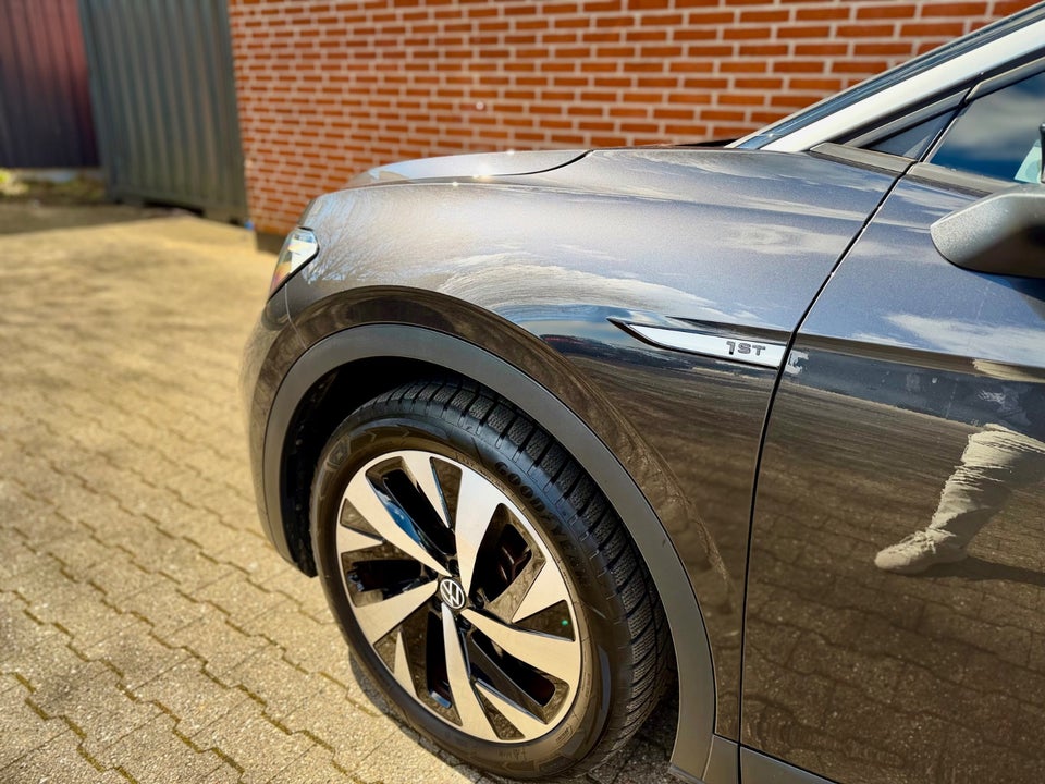 VW ID.4 77 1ST Pro 5d