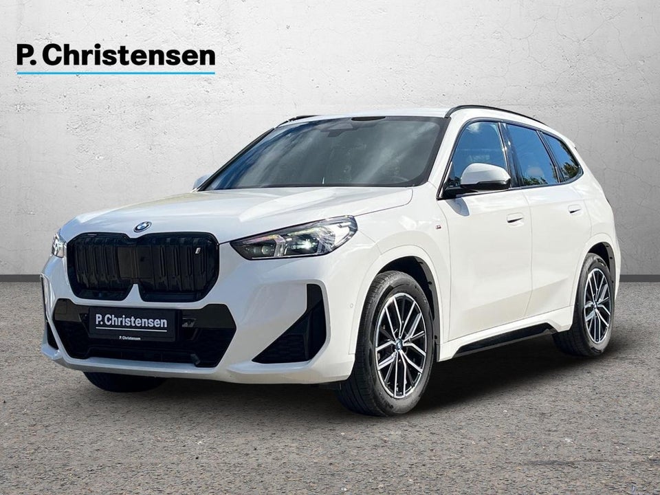 BMW iX1 xDrive30 Charged M-Sport 5d