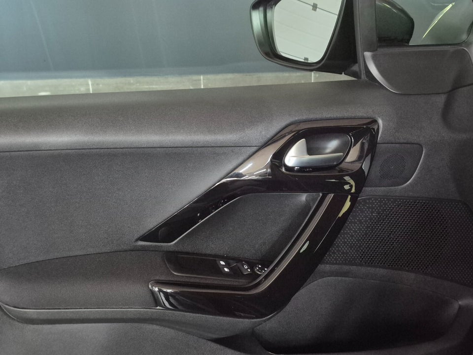 Peugeot 208 1,2 PureTech 82 Active 5d