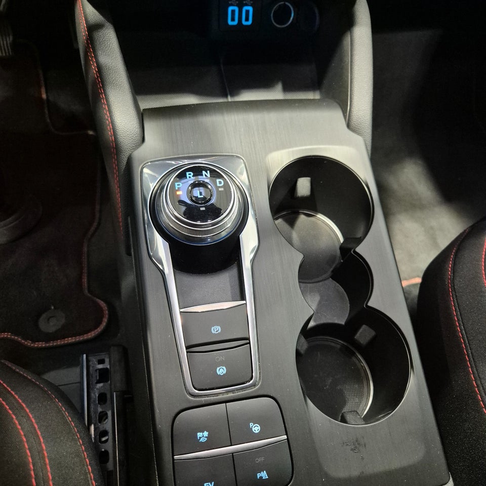 Ford Kuga 2,5 PHEV ST-Line CVT 5d