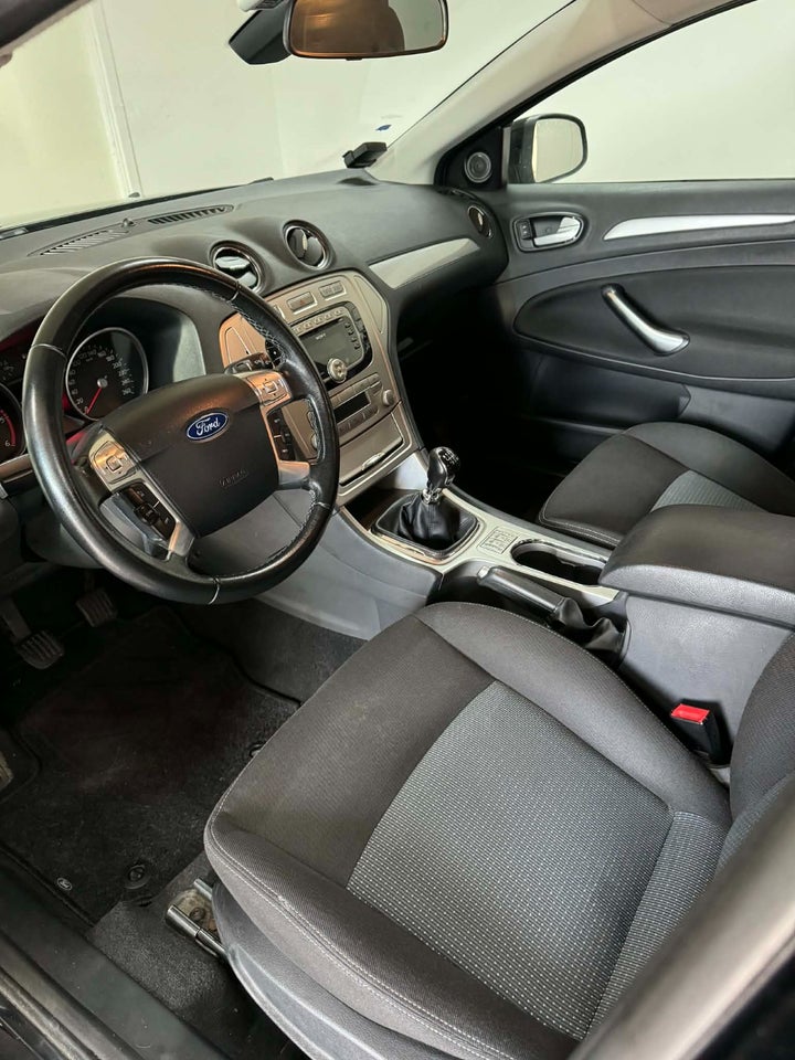 Ford Mondeo 2,0 TDCi 140 Titanium 4d