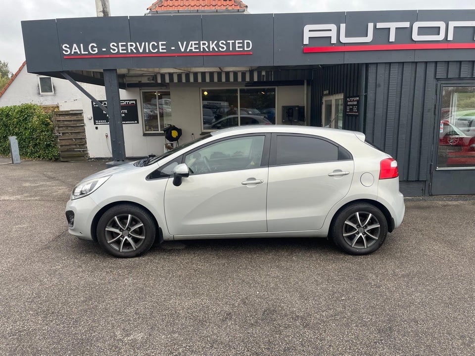 Kia Rio 1,2 CVVT Exclusive 5d