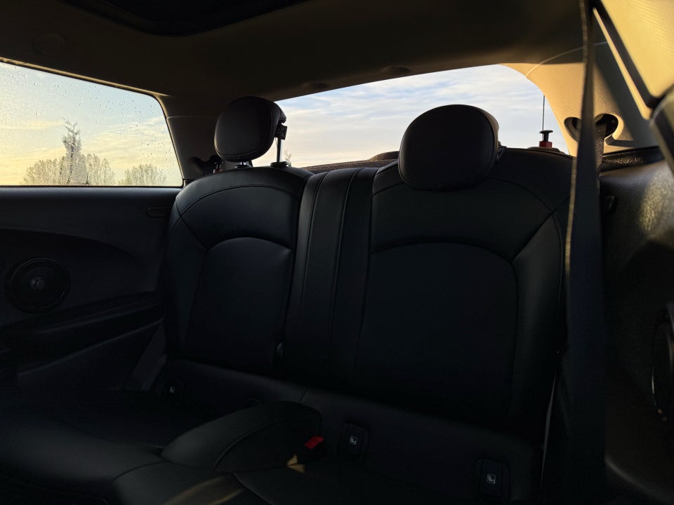 MINI Cooper SE Edition Premium Plus 3d