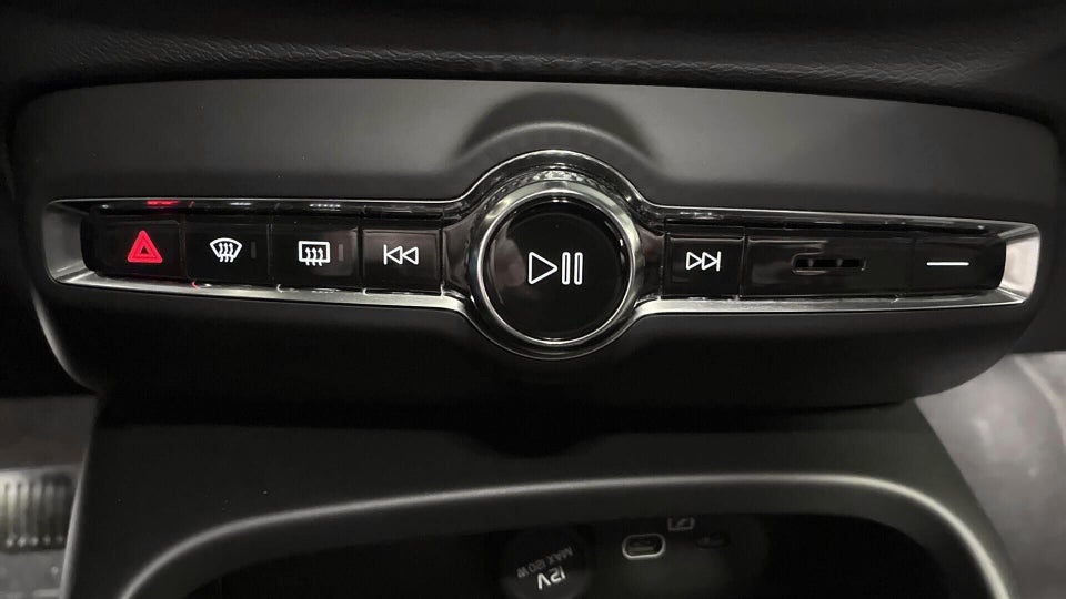 Volvo C40 P6 ReCharge Core 5d