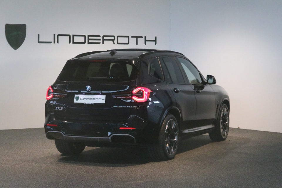 BMW iX3 Charged Plus M-Sport 5d