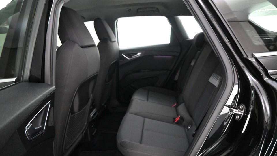 Audi Q4 e-tron 50 Attitude quattro 5d