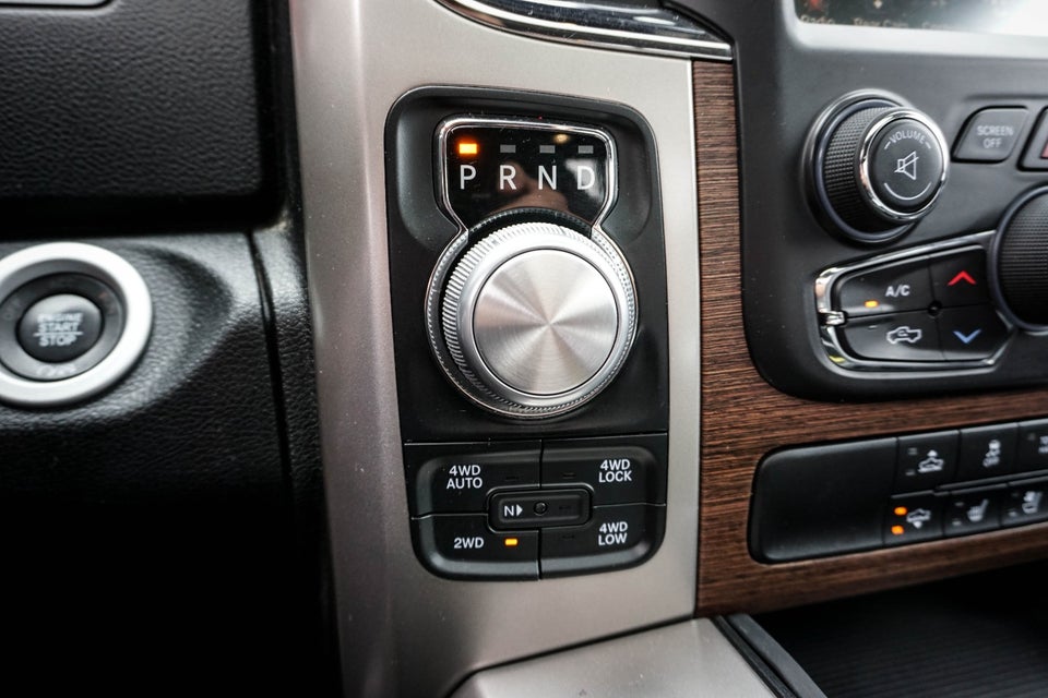 Dodge RAM 1500 5,7 V8 Laramie Crew Cab aut. 4x4 4d