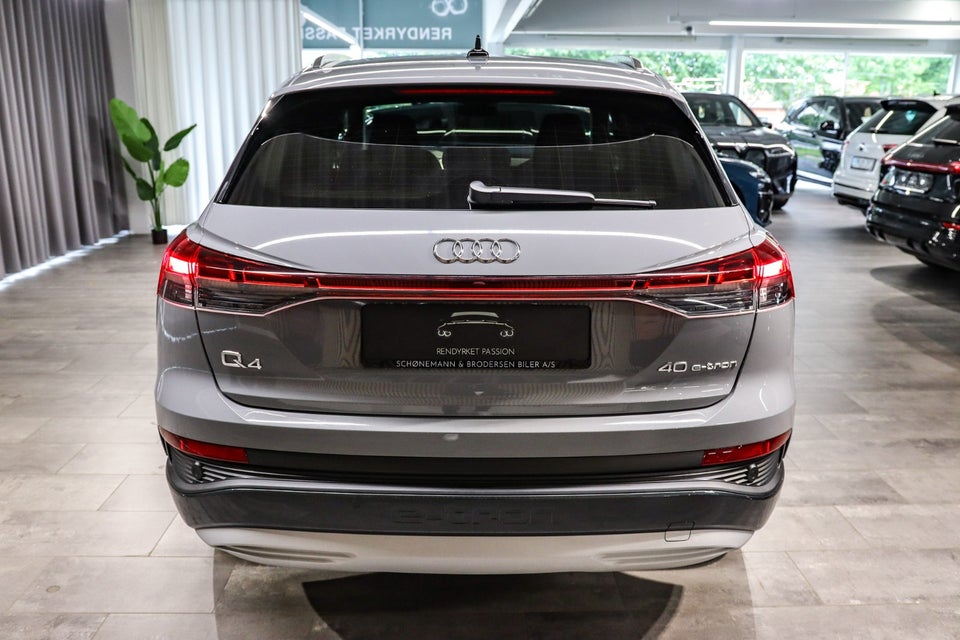 Audi Q4 e-tron 40 Advanced 5d