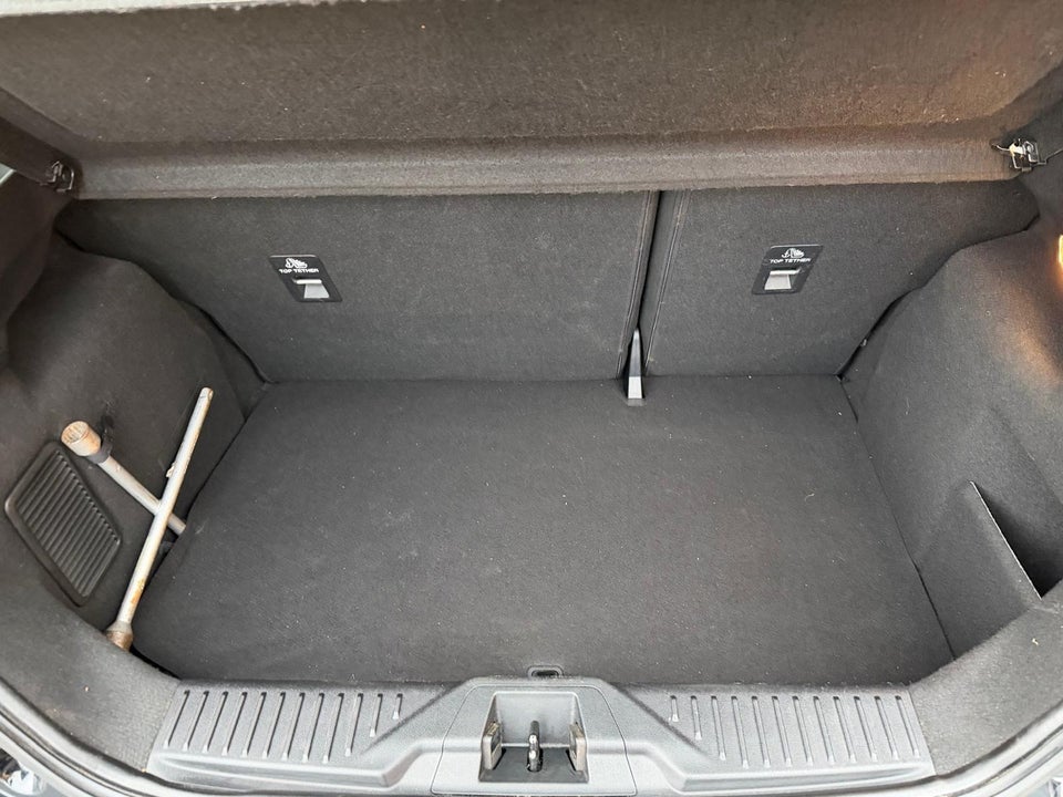 Ford Fiesta 1,1 Titanium 5d