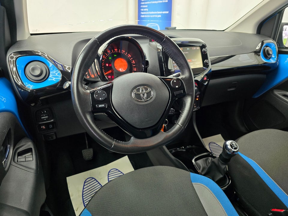 Toyota Aygo 1,0 VVT-i x-cite 5d