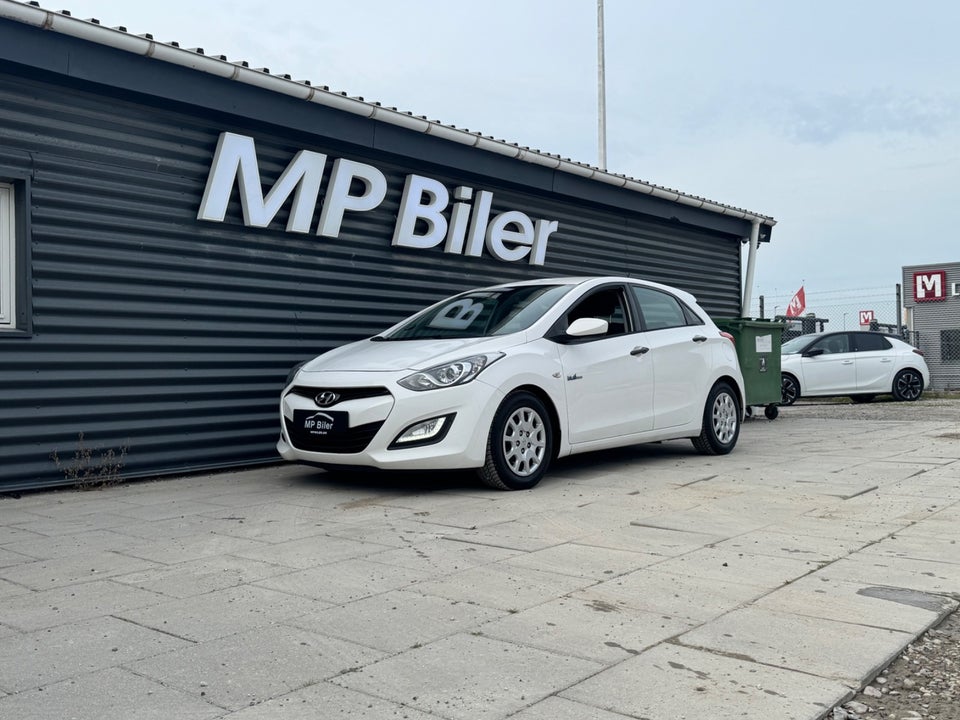 Hyundai i30 1,6 GDi Comfort Eco 5d