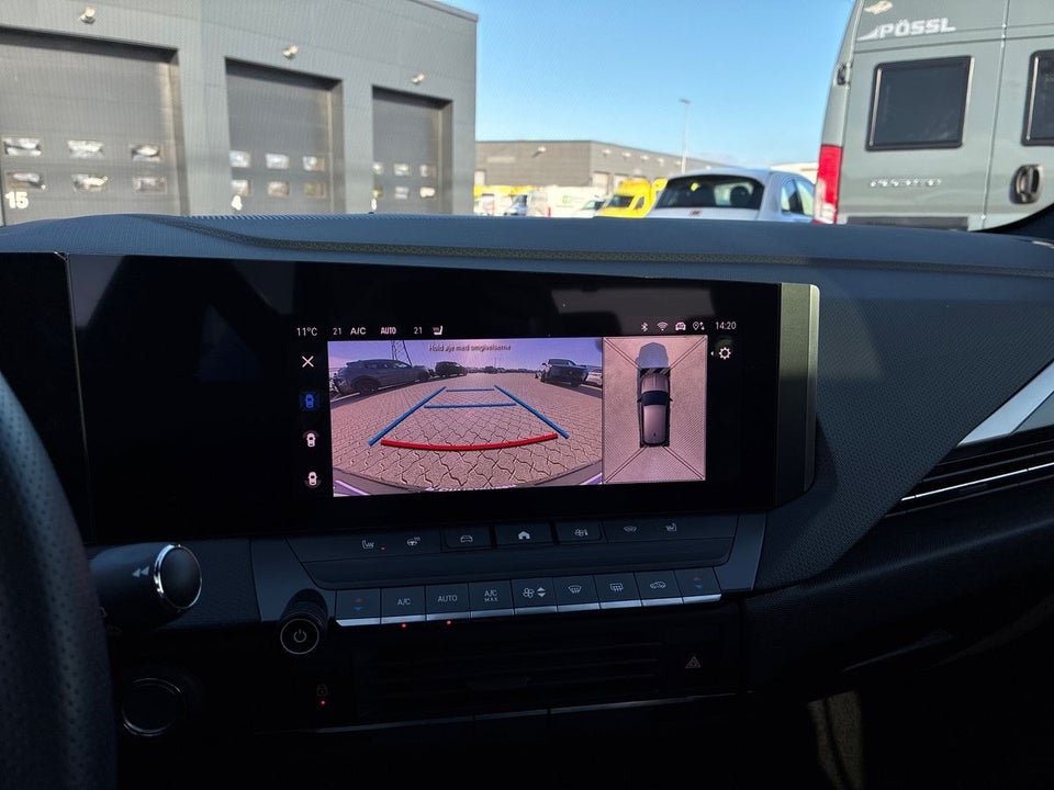 Opel Astra-e 54 Ultimate 5d