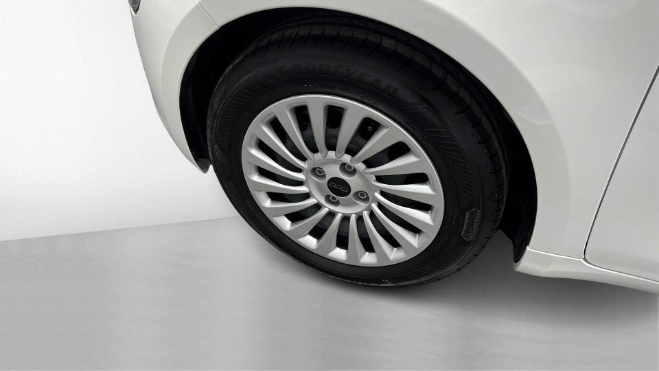 Fiat 500e 24 Action 3d