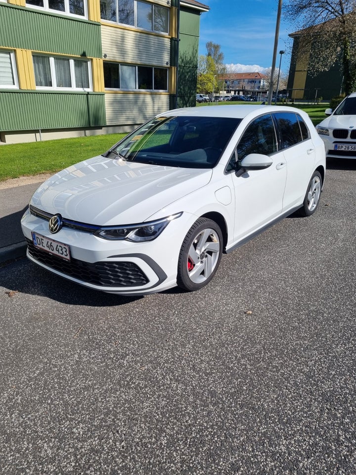 VW Golf VIII 1,4 GTE DSG 5d