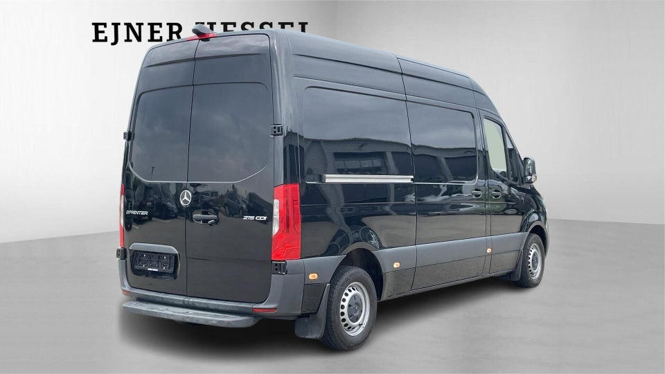 Mercedes Sprinter 215 2,0 CDi A2 Kassevogn aut. FWD