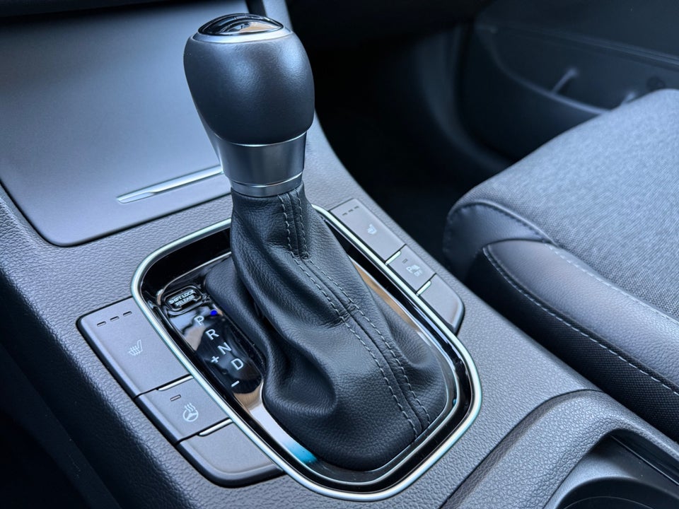 Hyundai i30 1,0 T-GDi Essential stc. DCT 5d