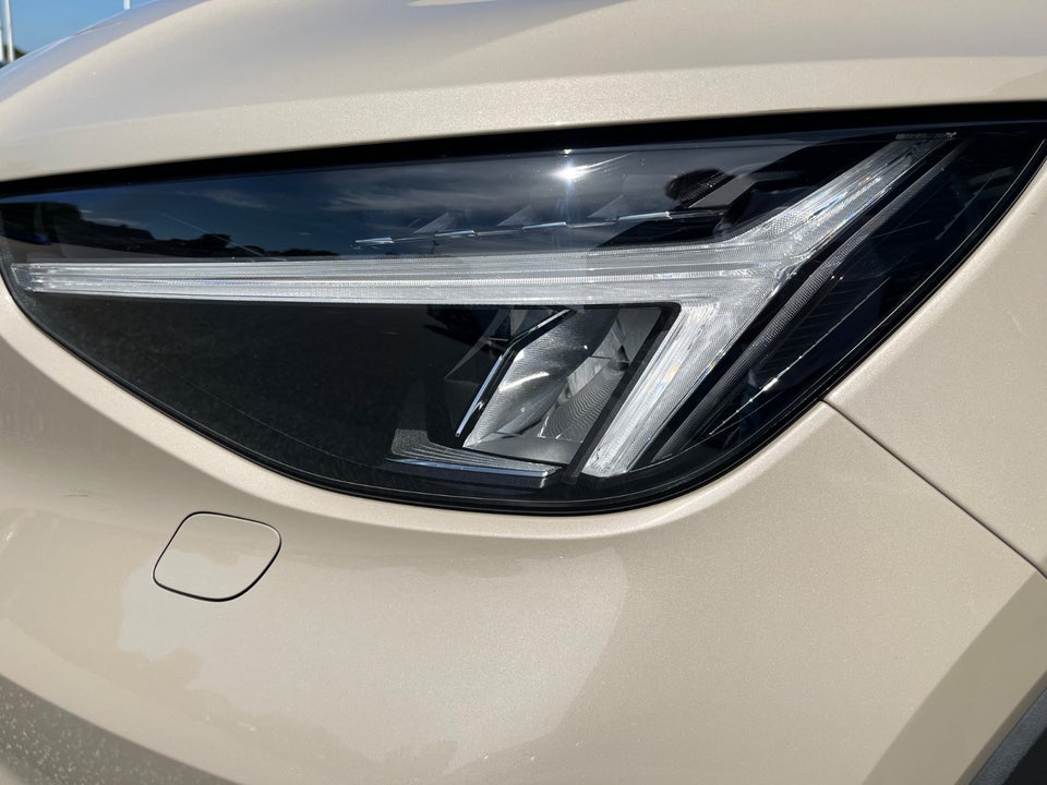 Volvo EX40 Extended Range Ultra 5d