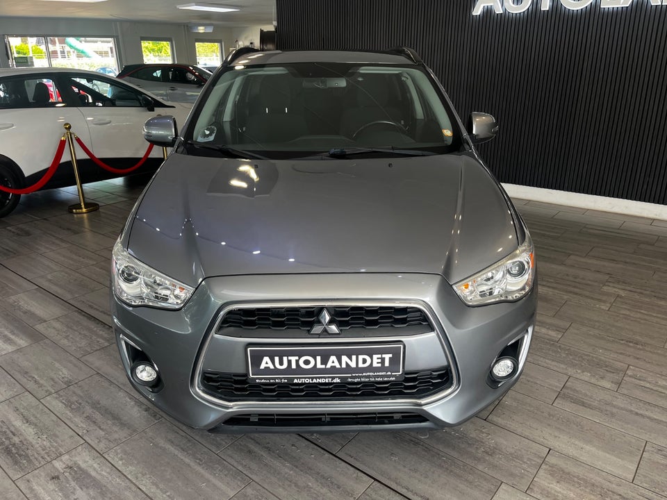 Mitsubishi ASX 1,6 Invite 5d