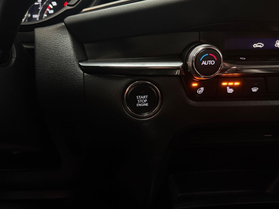 Mazda CX-30 2,0 SkyActiv-X 180 Cosmo Tech aut. 5d