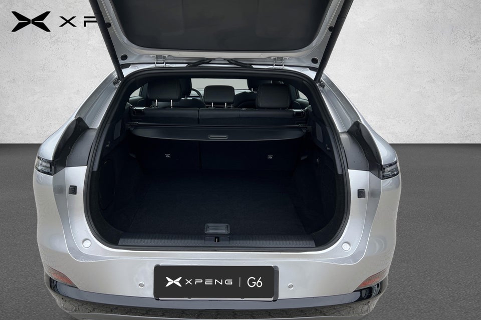 Xpeng G6 Performance 5d