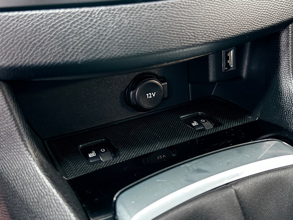 Peugeot 308 1,5 BlueHDi 130 Style 5d