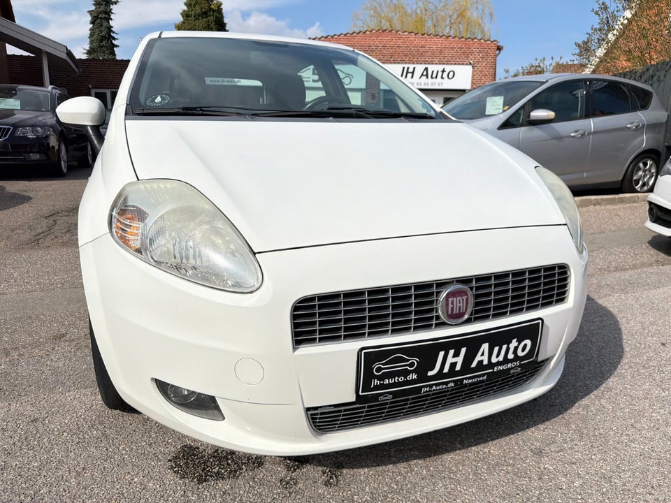 Fiat Grande Punto 1,4 Active 5d