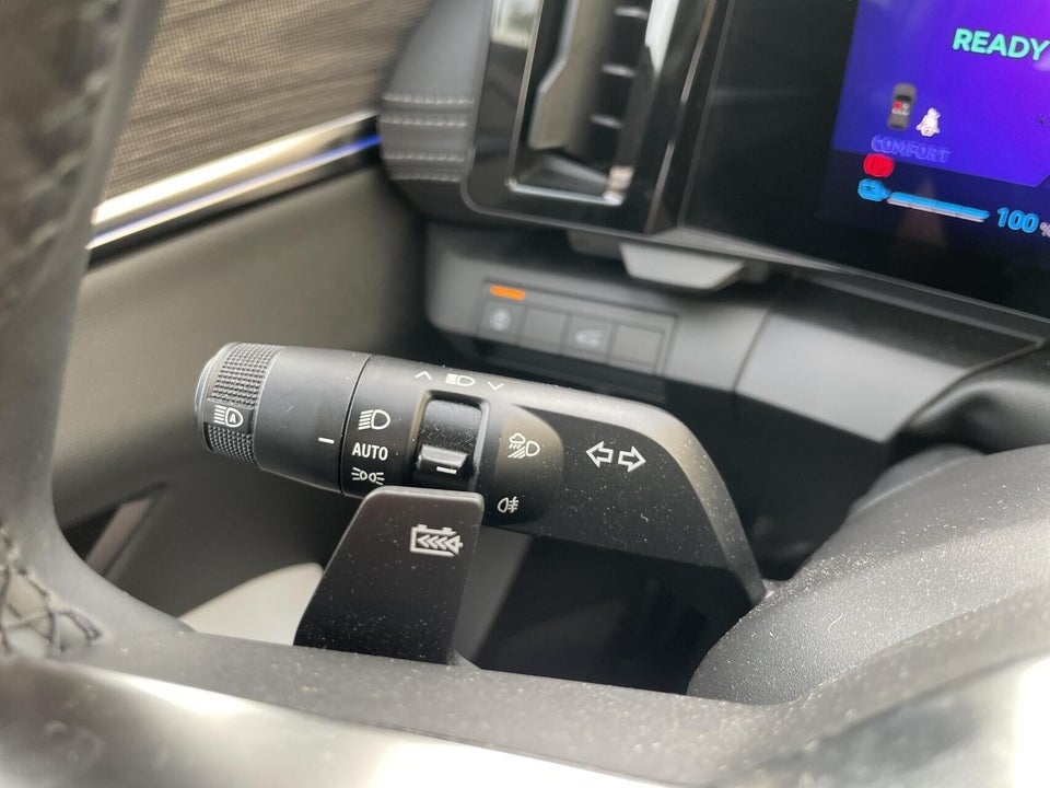 Renault Scenic E-Tech 87 Iconic 5d