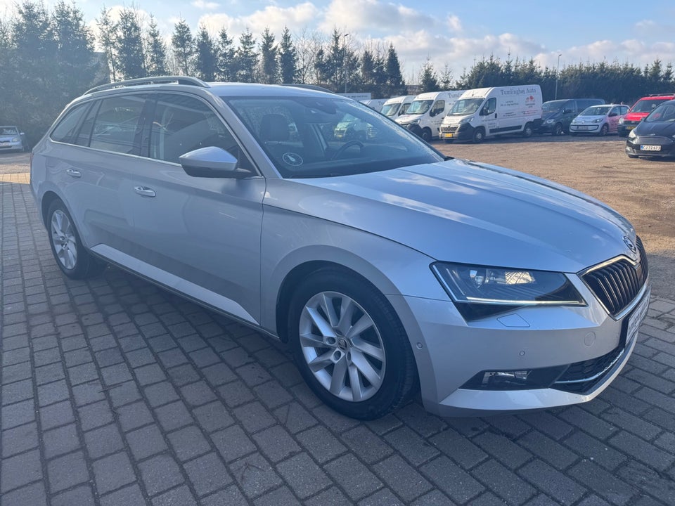 Skoda Superb 1,5 TSi 150 Business Executive Combi DSG 5d