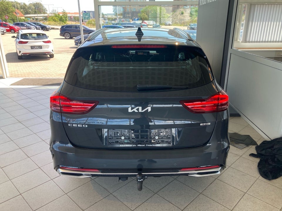 Kia Ceed 1,6 PHEV Prestige SW DCT 5d