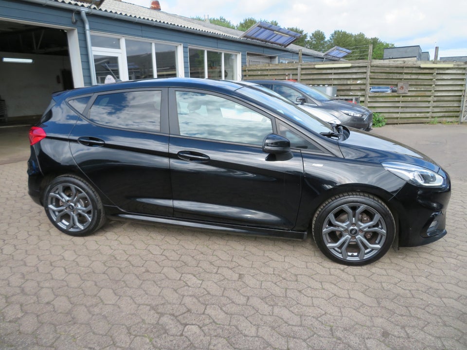 Ford Fiesta 1,0 EcoBoost ST-Line 5d