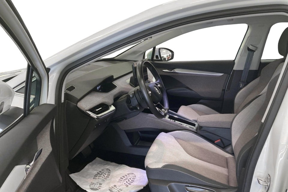 Skoda Enyaq 80 iV Lodge 5d