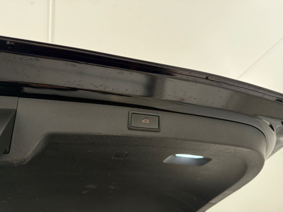 Skoda Enyaq 80 iV Selection Suite 5d