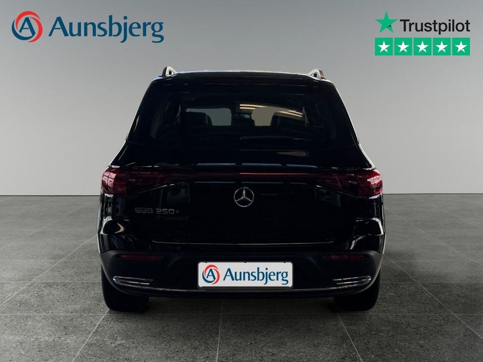 Mercedes EQB250+ Progressive 5d