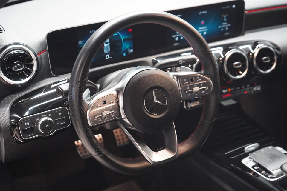 Mercedes A200 1,3 AMG Line aut. 5d