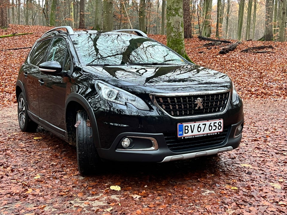 Peugeot 2008 1,2 e-THP 110 Desire Sky 5d