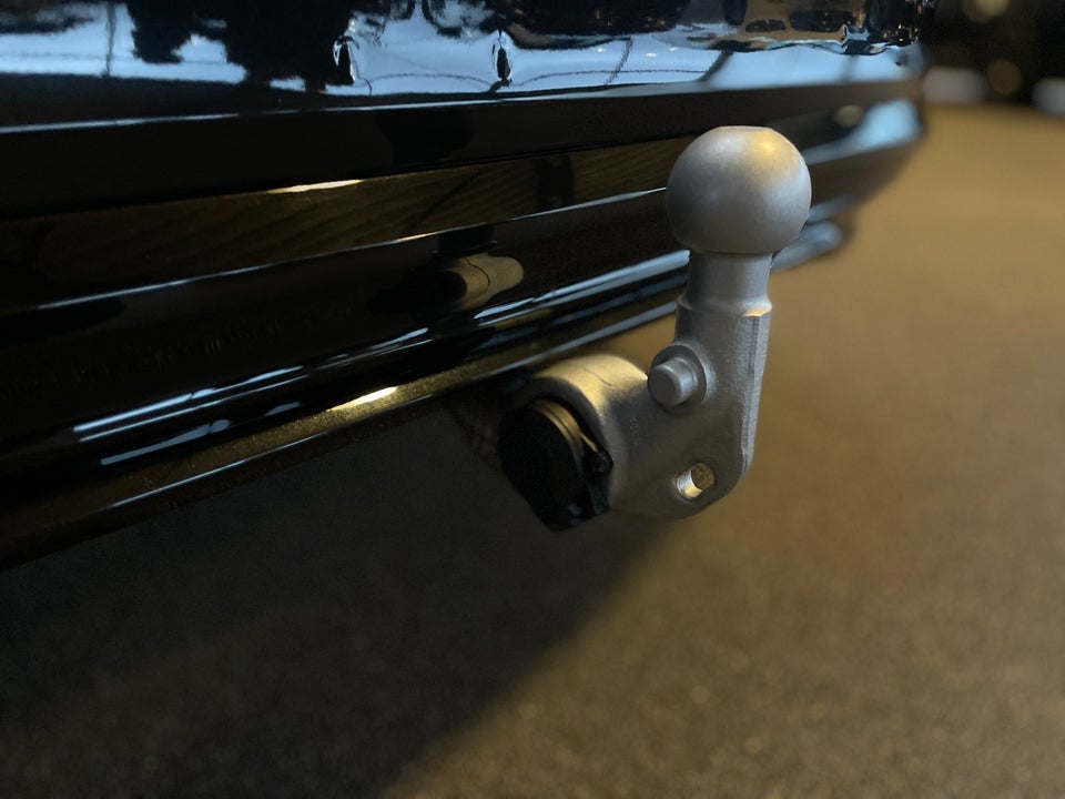 Volvo V60 2,0 T6 ReCharge Plus Dark aut. AWD 5d