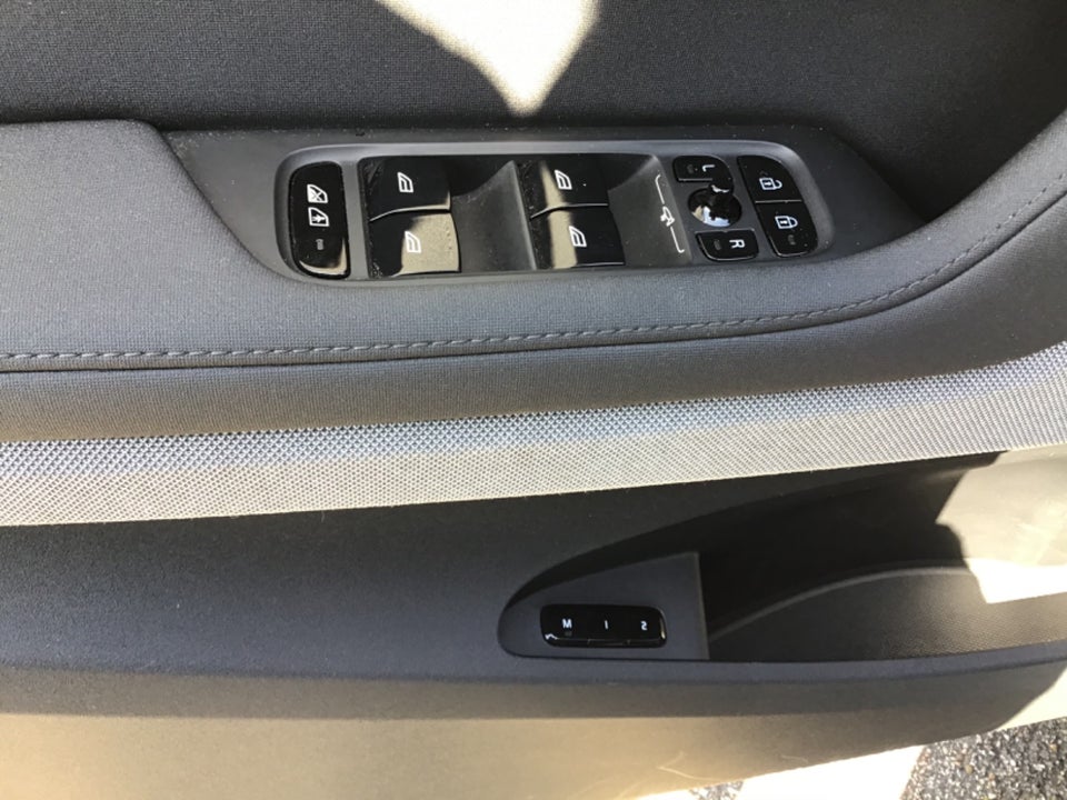 Polestar 2 Long Range AWD 5d