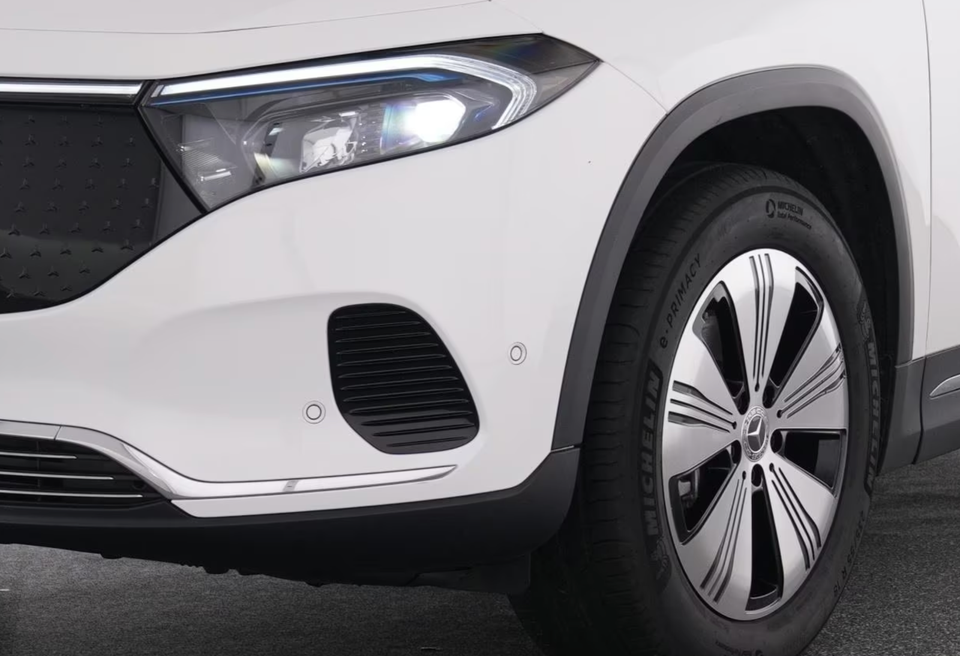 Mercedes EQA250+ Progressive Advance Plus 5d