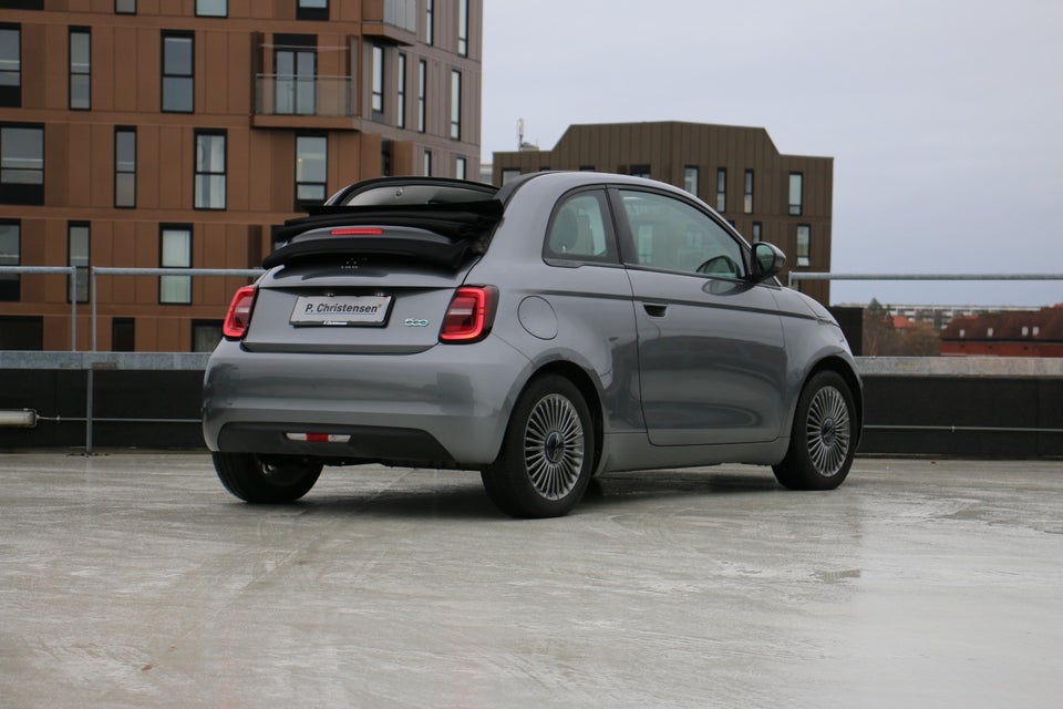 Fiat 500e 42 Icon Cabrio 2d