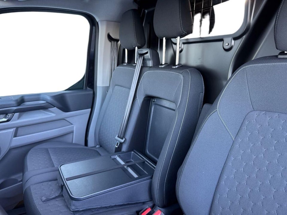 Ford Transit Custom 320L 2,0 EcoBlue Limited aut.