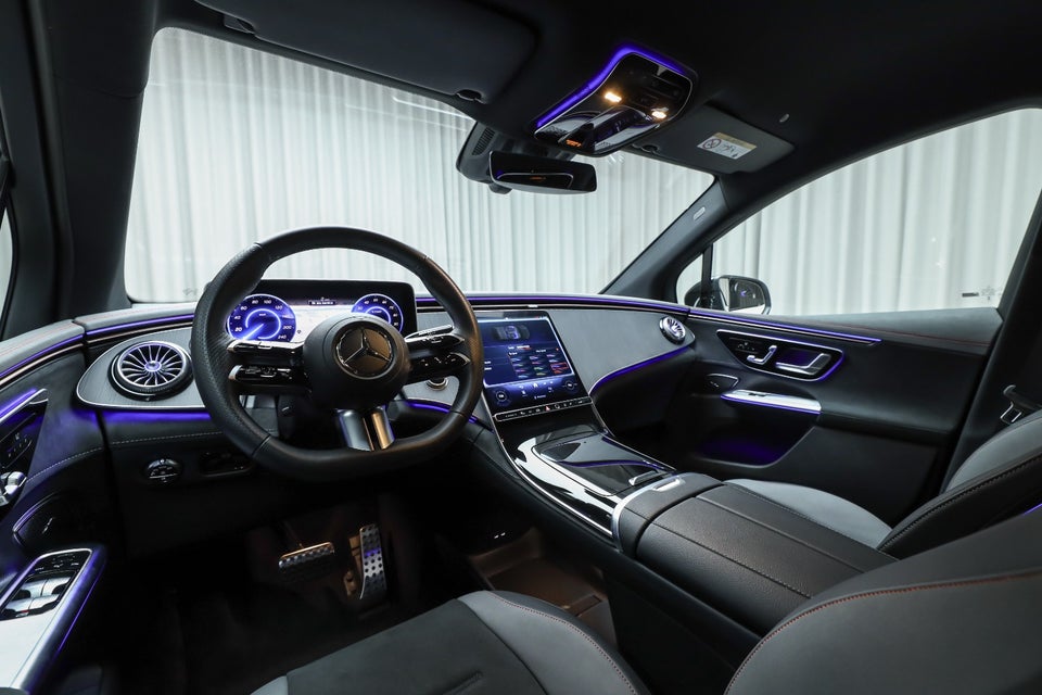 Mercedes EQE350 SUV AMG Advance Plus 4Matic 5d