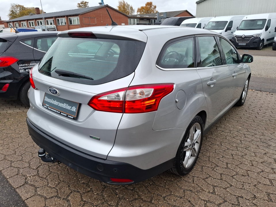 Ford Focus 1,0 SCTi 125 Titanium Fun 5d