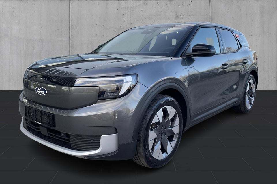 Ford Explorer 77 Premium Extended Range 5d