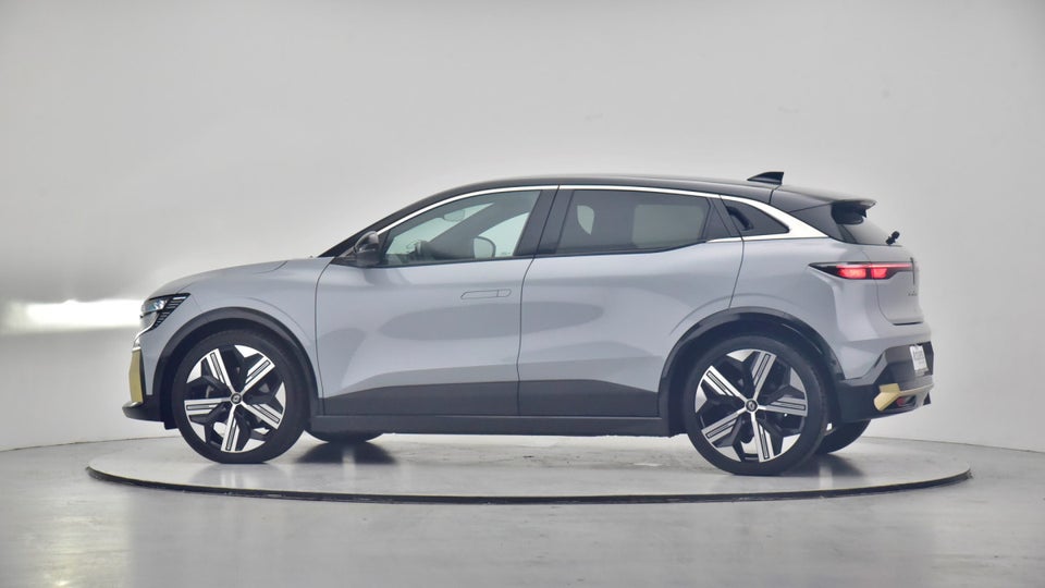 Renault Megane E-Tech 60 Iconic 5d