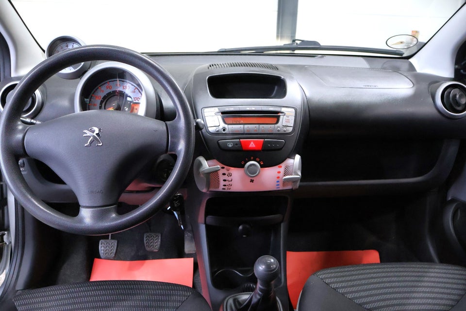 Peugeot 107 1,0  5d